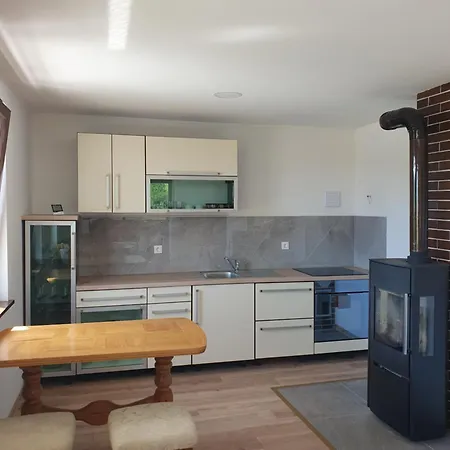 Farrmhouse With Goats And Garden Apartment Frankolovo